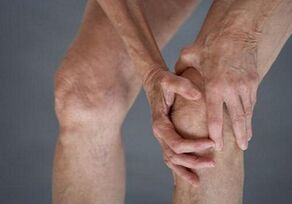 self massage of the knee with arthrosis